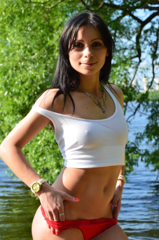 Ангелина, 22